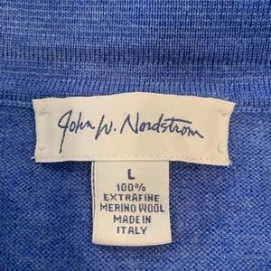 Men’s new Merino wool sweater size large